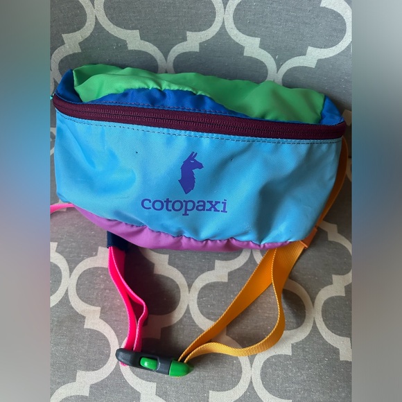 cotopaxi Accessories - ⛰️ Cotopaxi hip pack